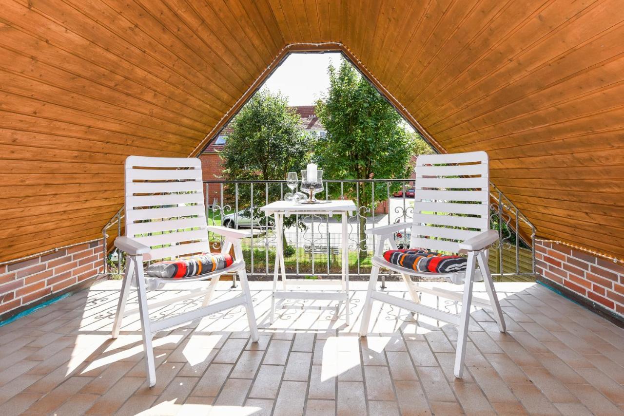 Ferienwohnungen Im Haus Ankerplatz Esens Εξωτερικό φωτογραφία