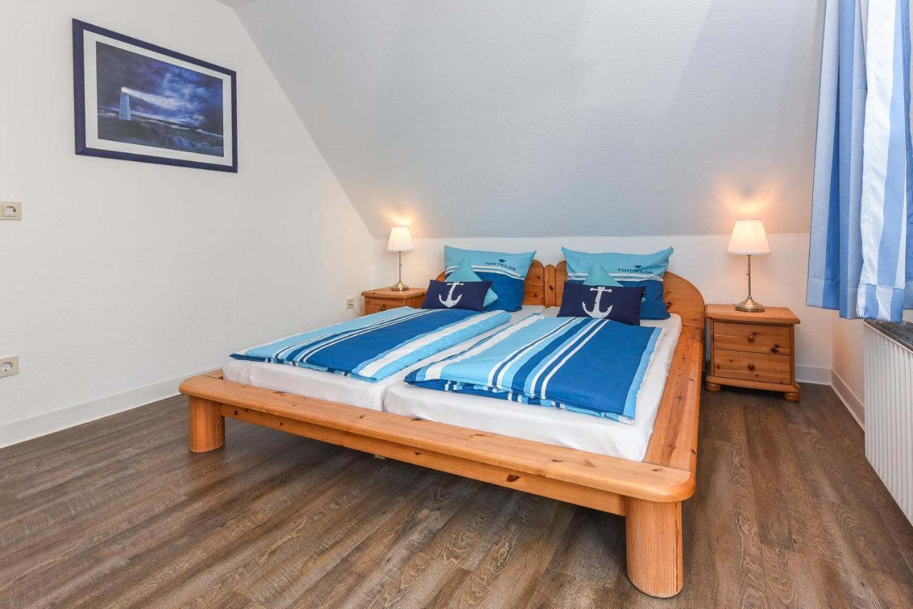 Ferienwohnungen Im Haus Ankerplatz Esens Εξωτερικό φωτογραφία